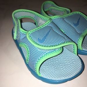 Boys Nike sandals